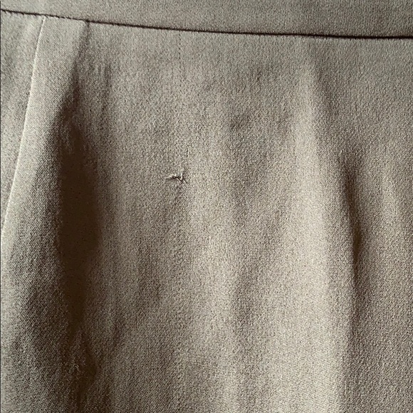 Causal Corner skirt - Picture 3 of 8